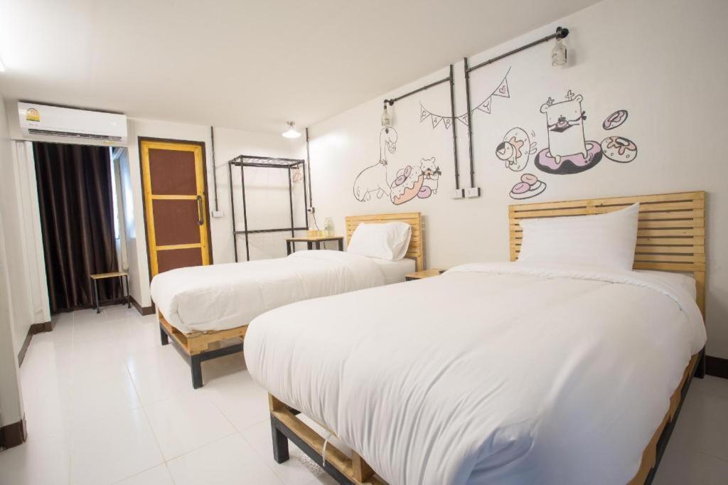 Qbix Hotel Хон Каен Экстерьер фото